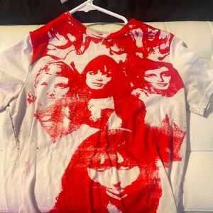 Graphic short sleeve crop top